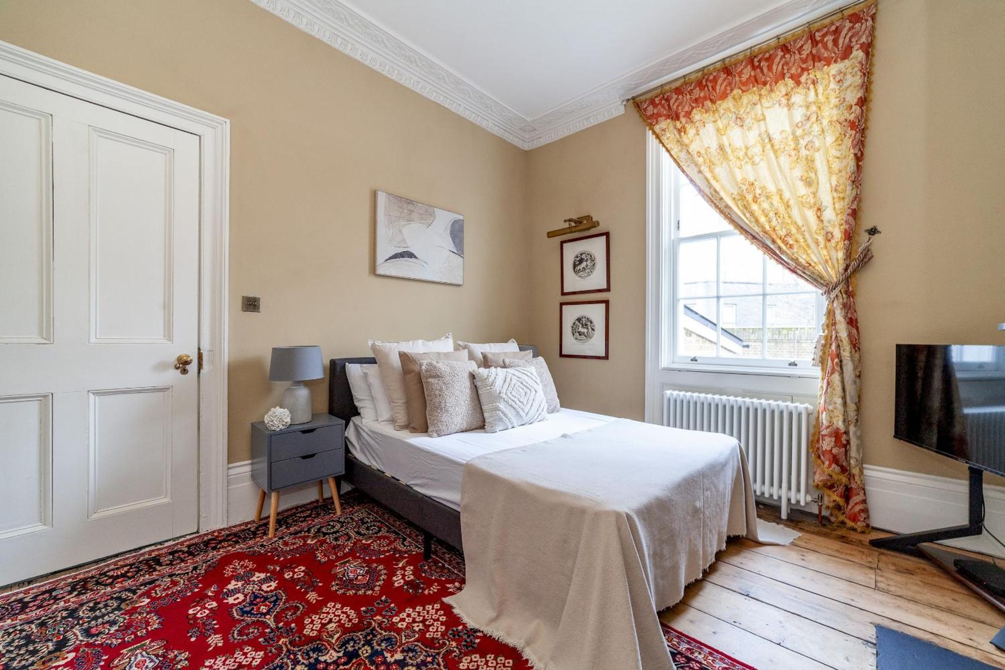 The New Cross Premier Rooms Лондон Екстериор снимка